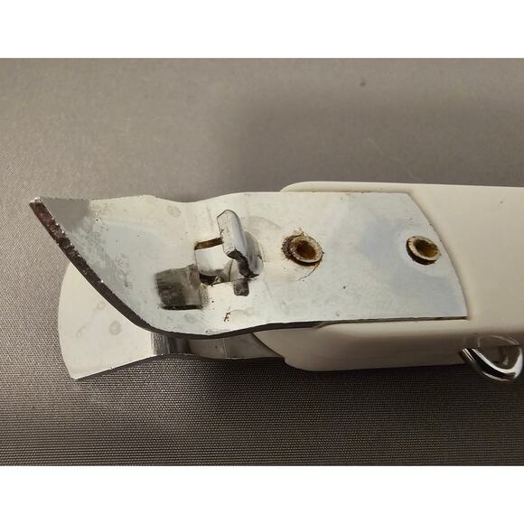 White Punch Can and Wine and Beer/Soda Bottle Opener - 4-1/2" long - Picture 6 of 7